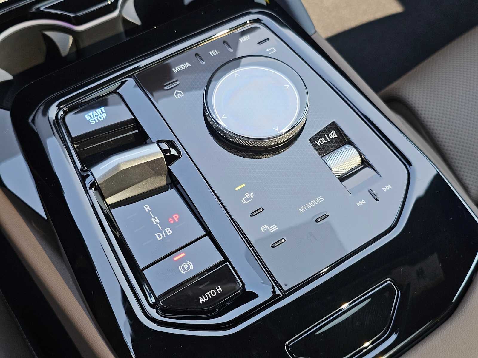 2026 BMW i5 xDrive40