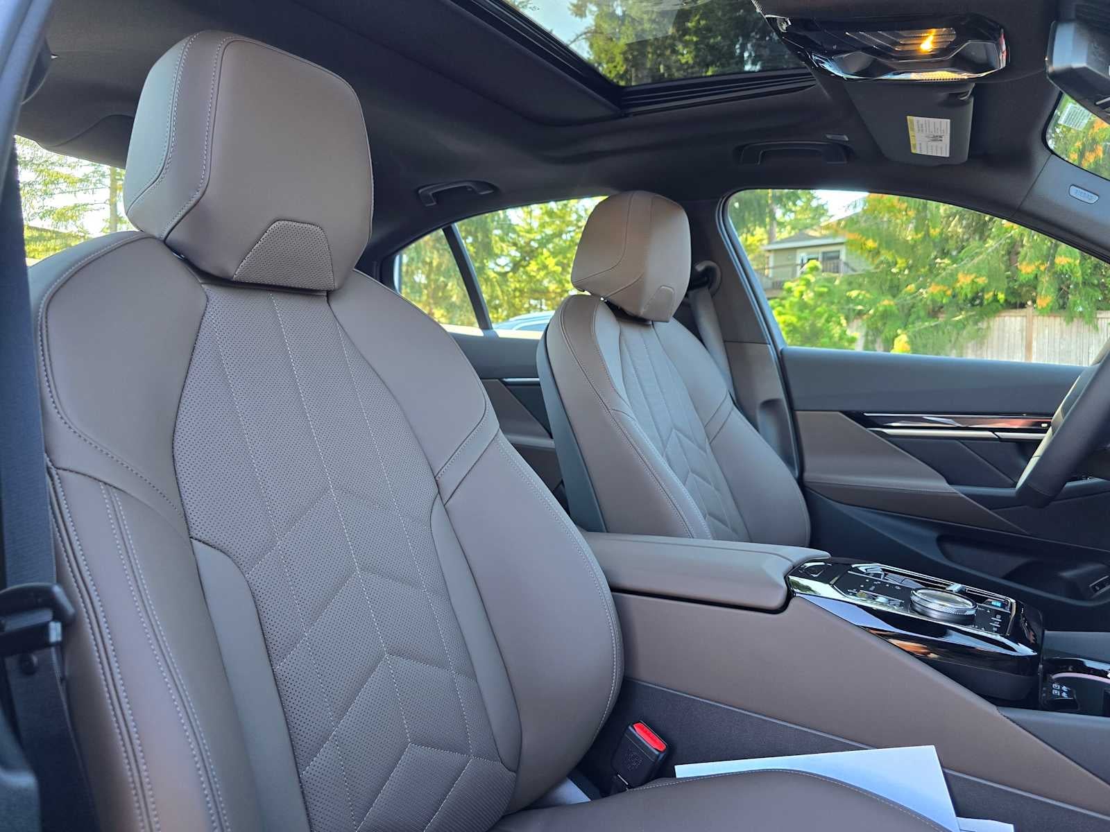 2026 BMW i5 xDrive40