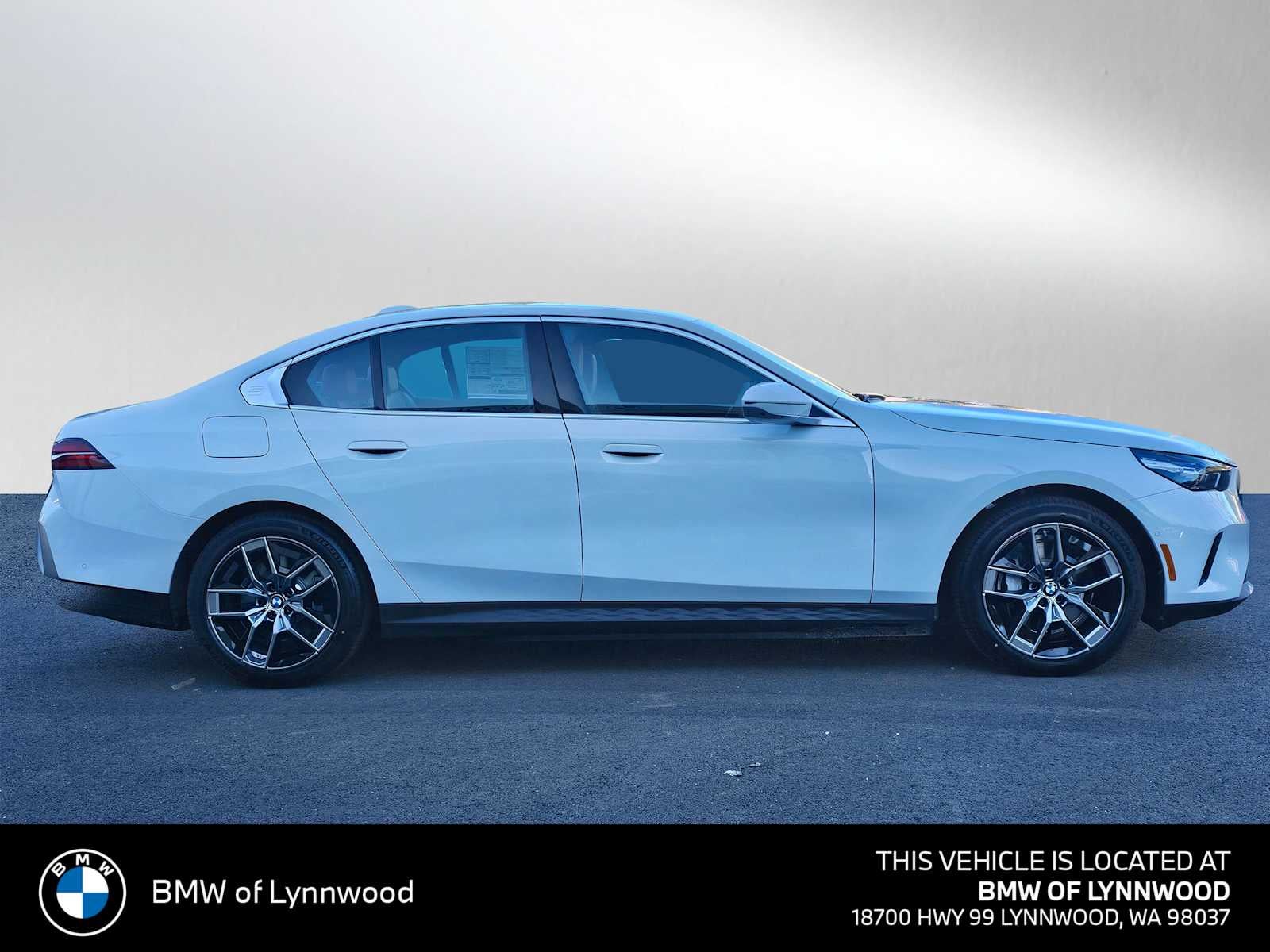 2026 BMW i5 xDrive40