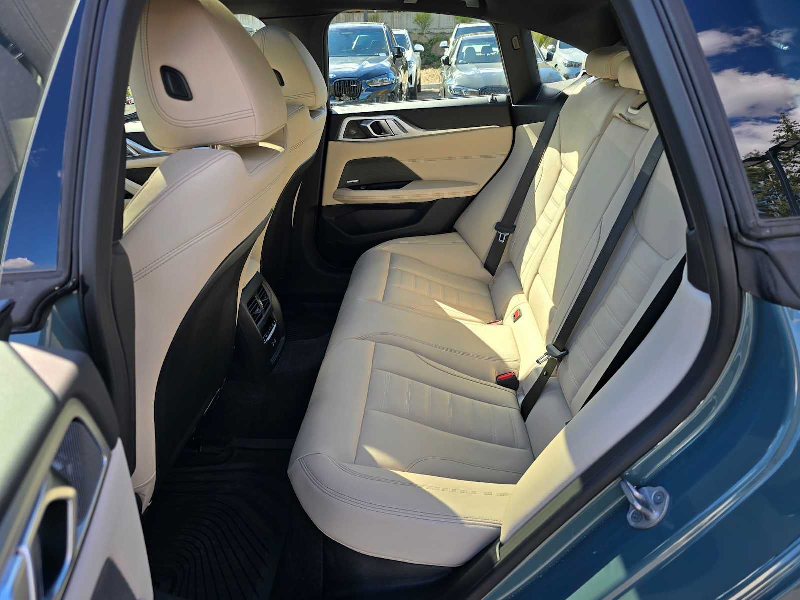 2025 BMW i4 xDrive40