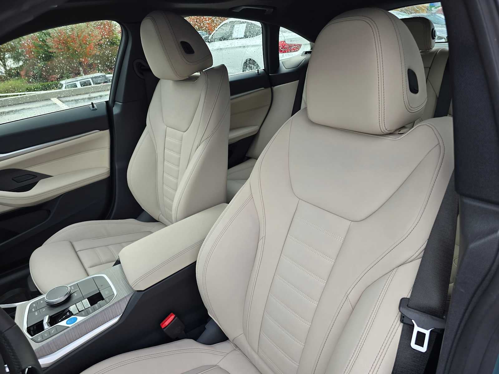 2025 BMW i4 xDrive40