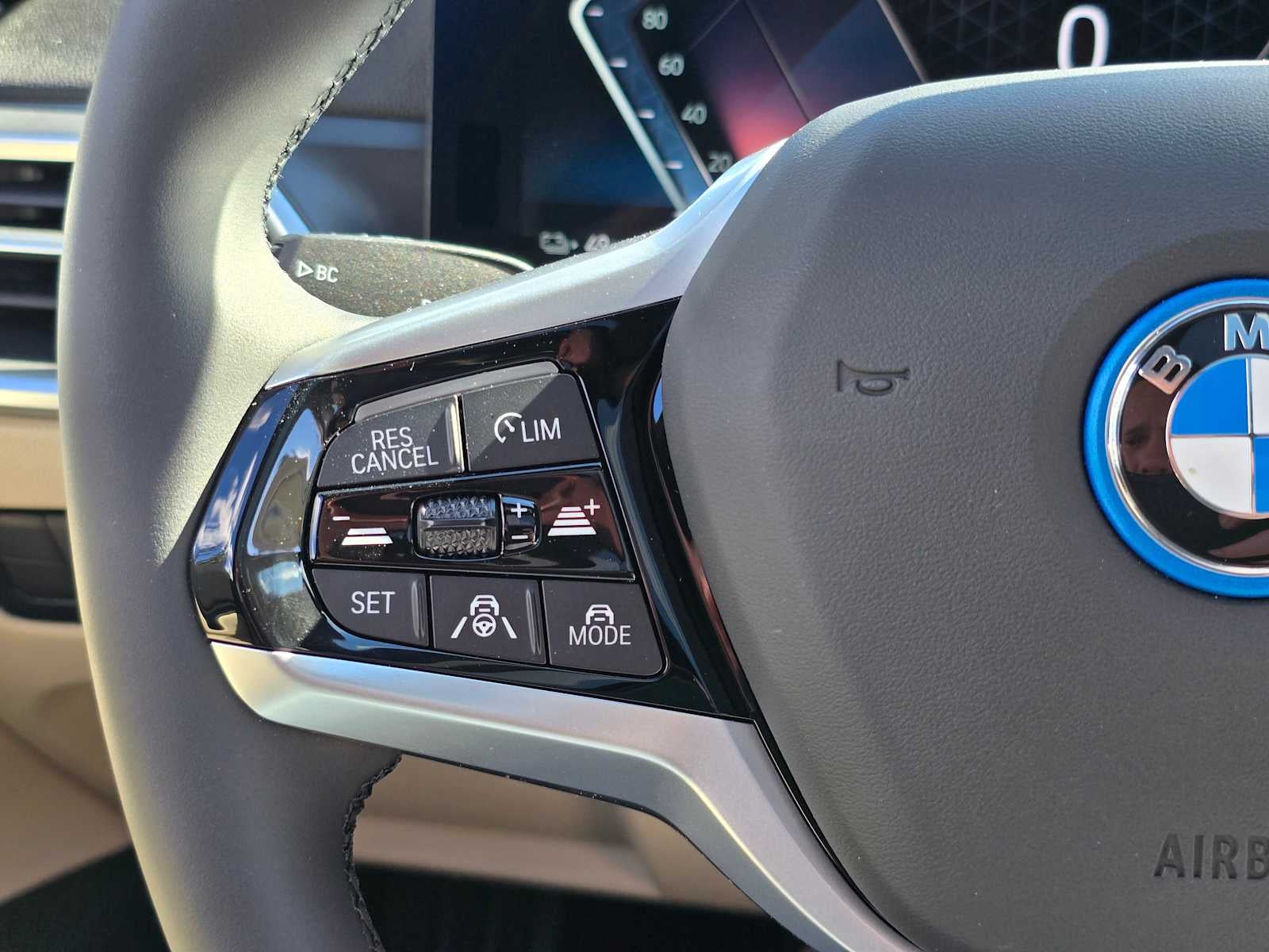 2025 BMW i4 xDrive40