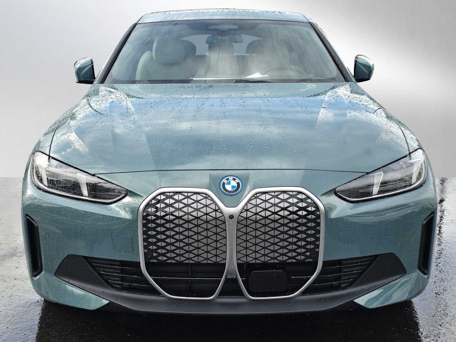 2025 BMW i4 xDrive40