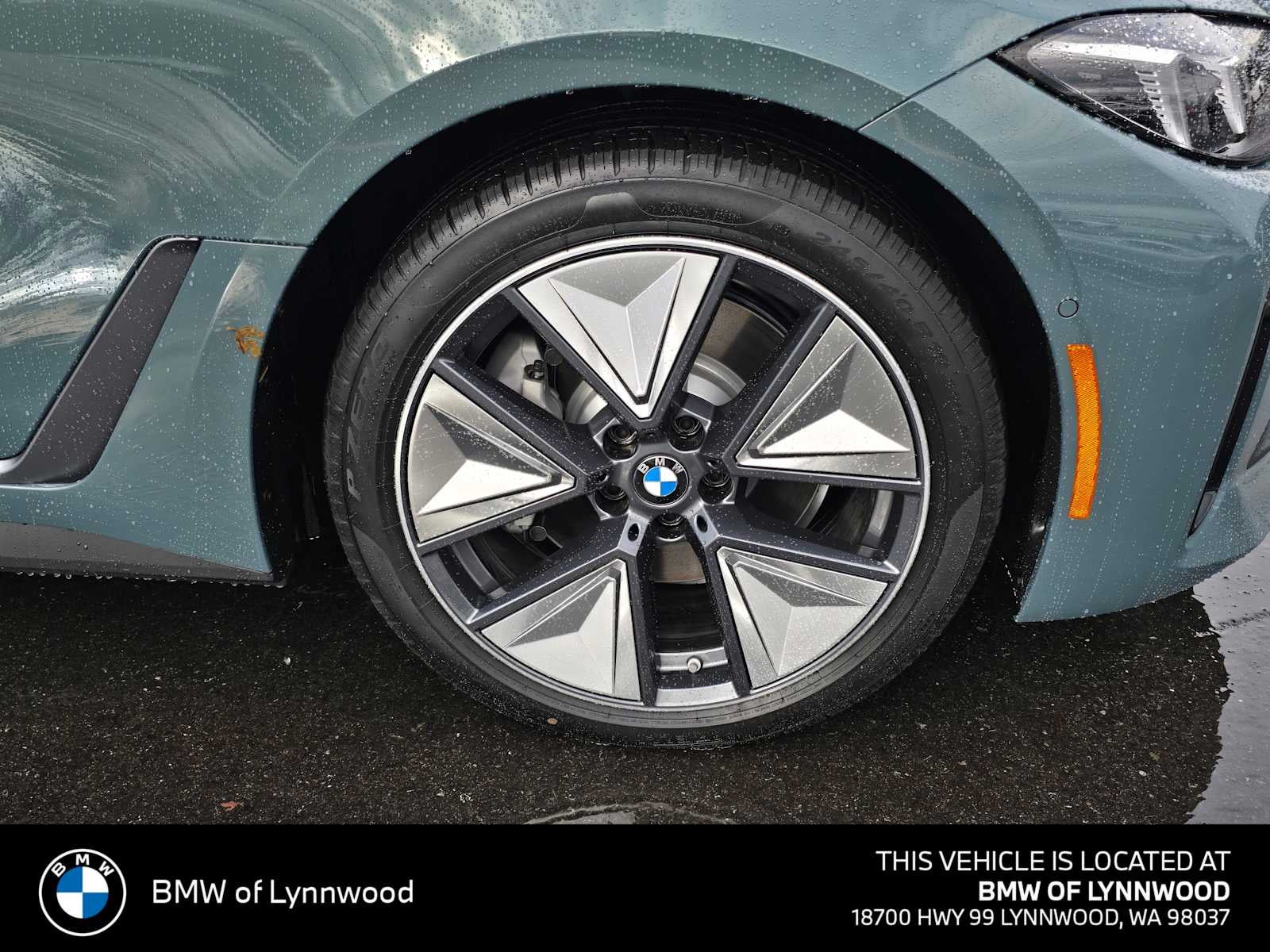 2025 BMW i4 xDrive40