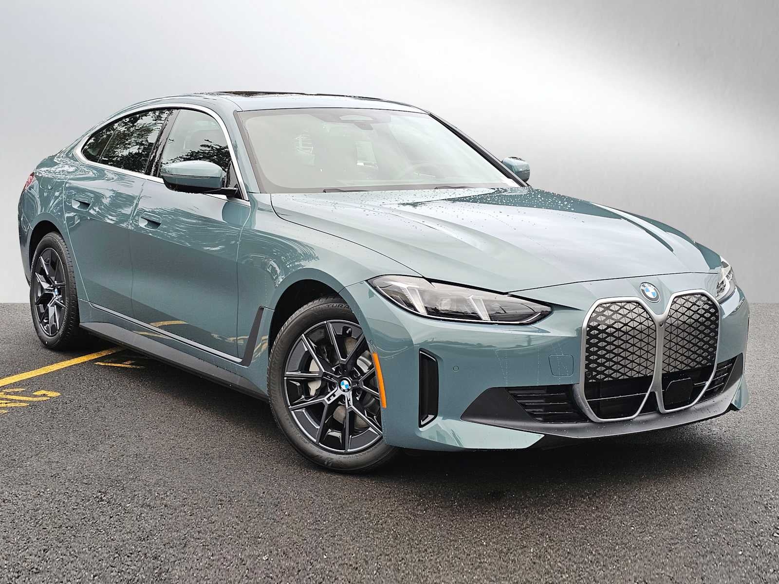 2026 BMW i4 xDrive40