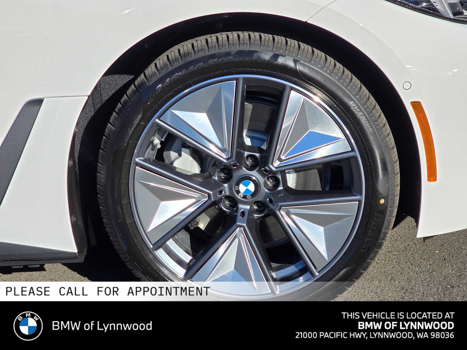 2026 BMW i4 xDrive40 xDrive40