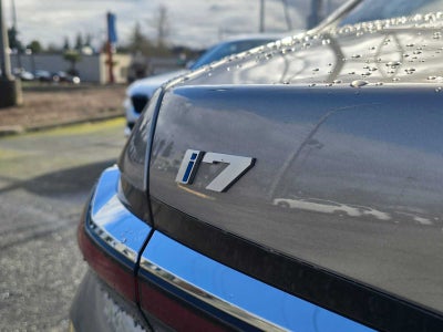 2025 BMW i7 xDrive60