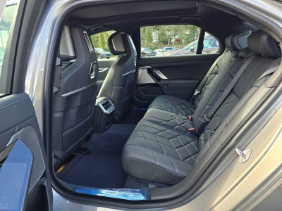 2025 BMW i7 xDrive60