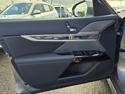 2025 BMW i7 xDrive60