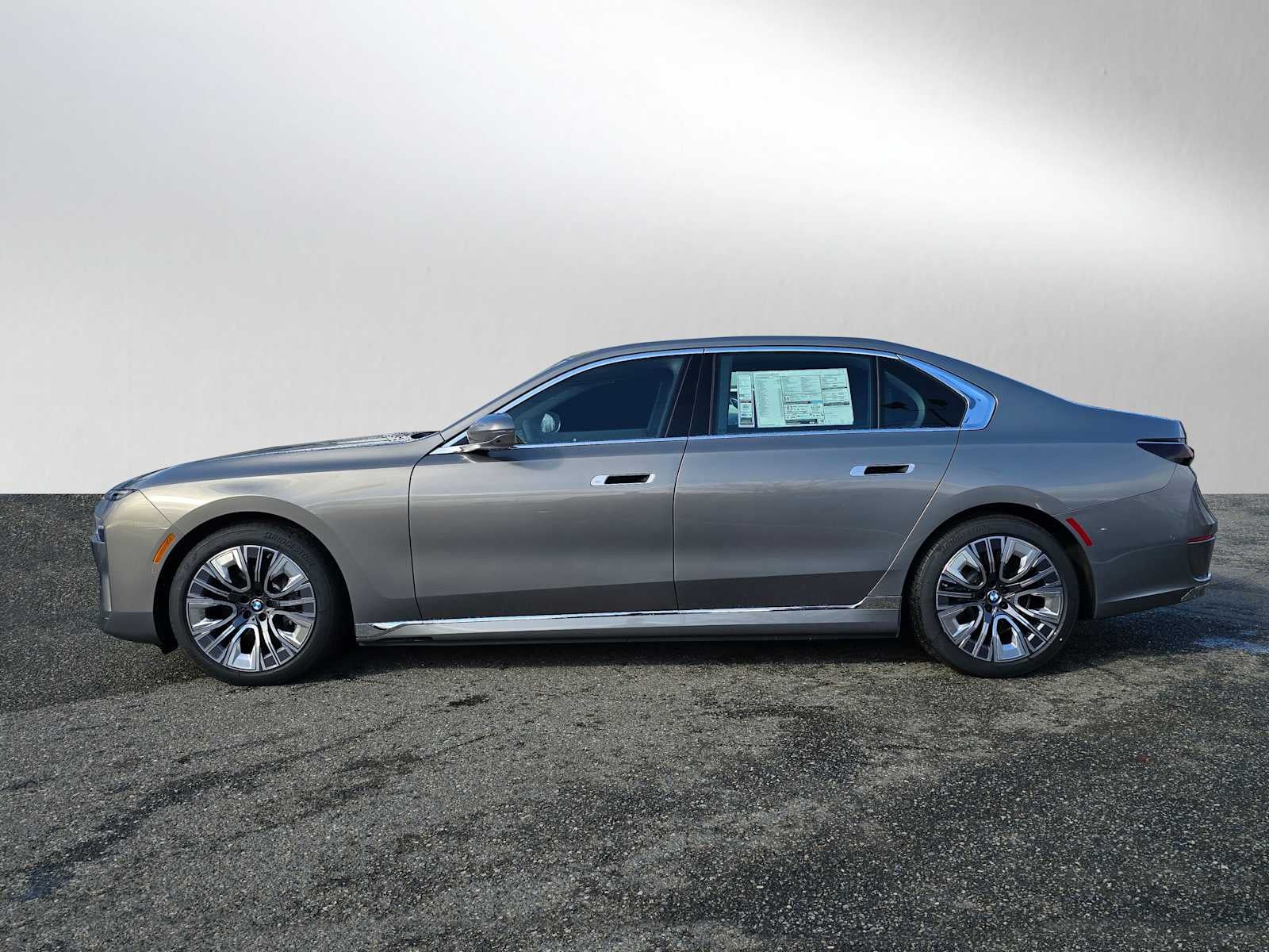 2025 BMW i7 xDrive60