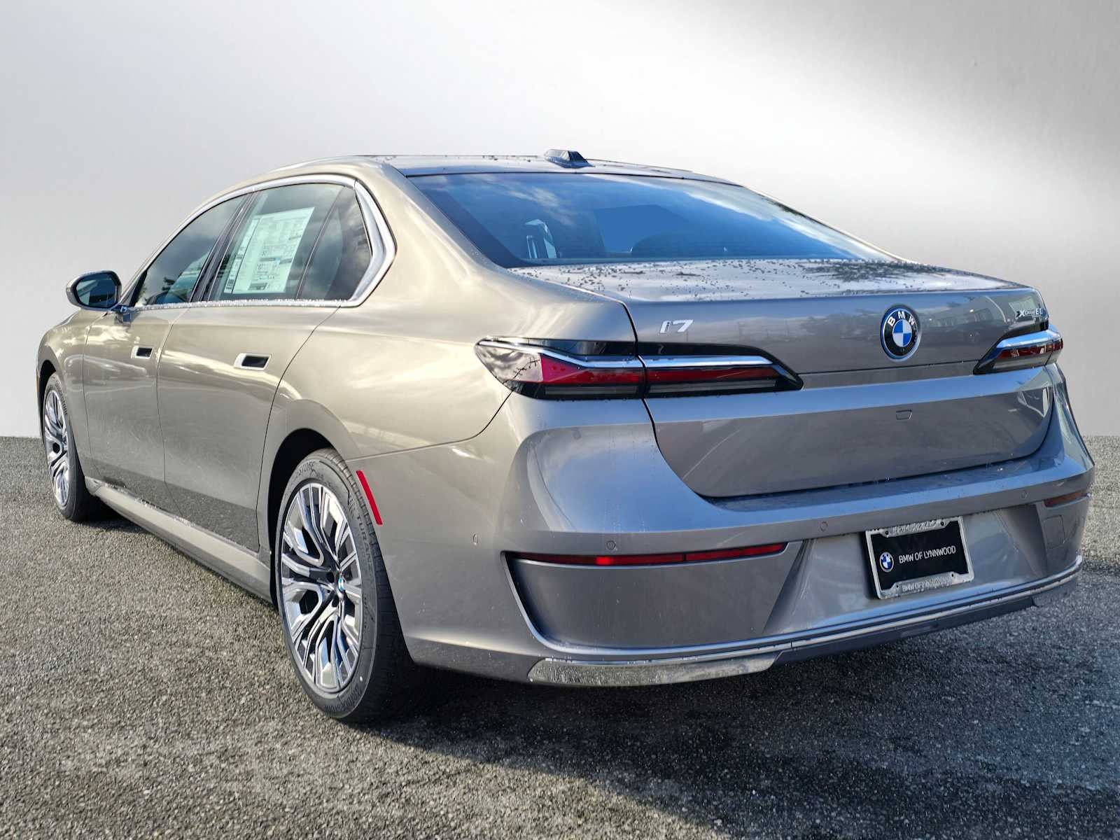 2025 BMW i7 xDrive60