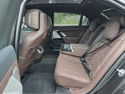 2023 BMW i7 xDrive60