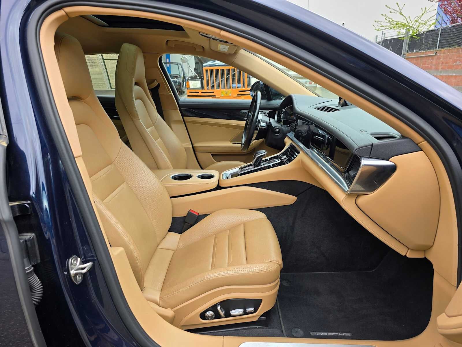 2020 Porsche Panamera 4