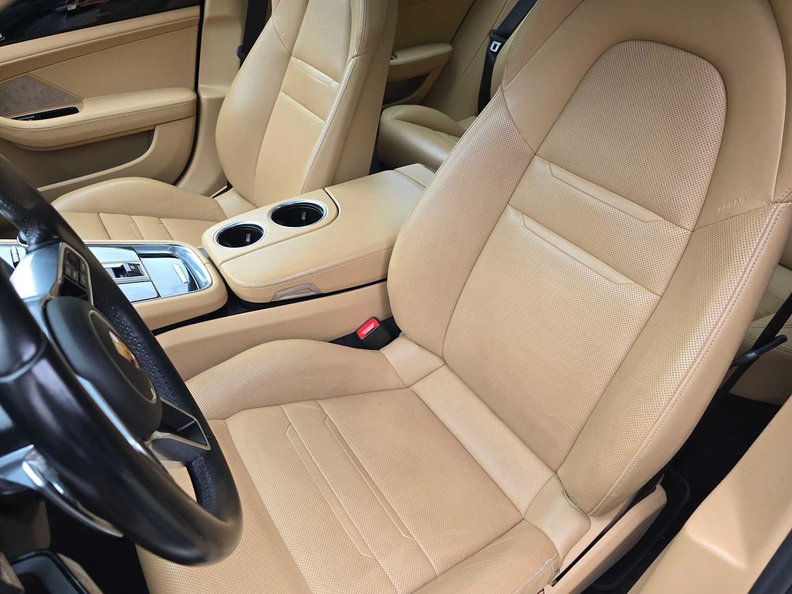 2020 Porsche Panamera 4