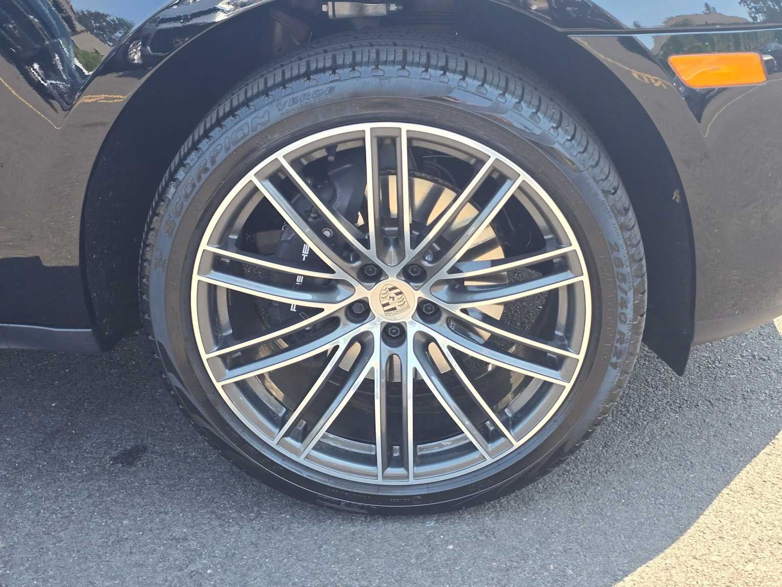 2024 Porsche Macan AWD