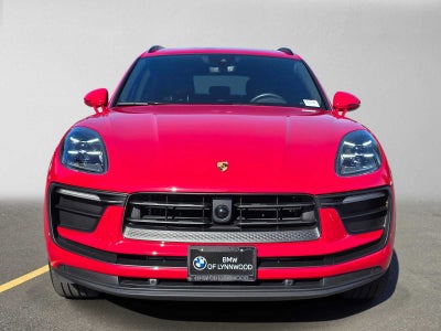 2023 Porsche Macan AWD