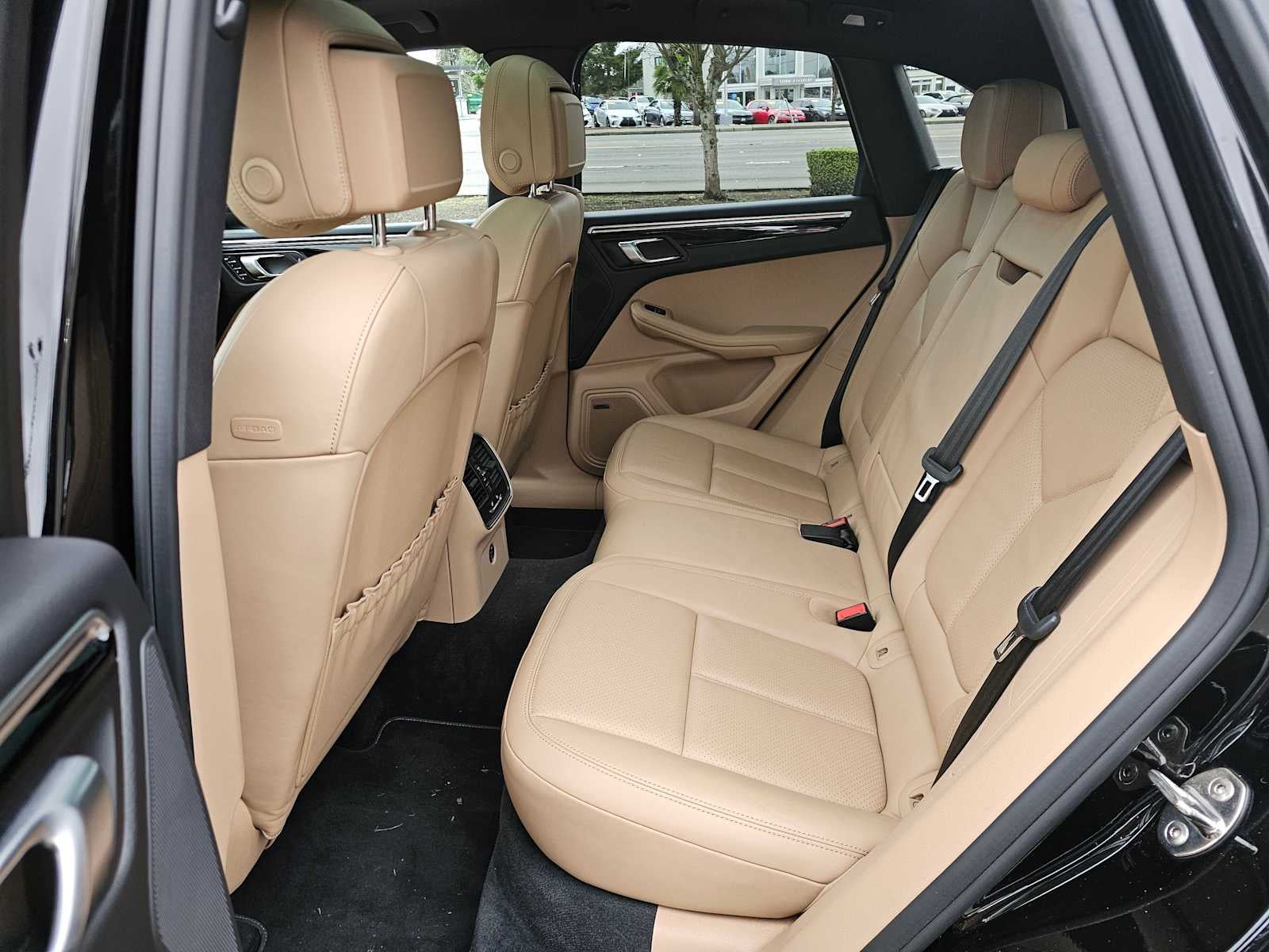 2019 Porsche Macan S