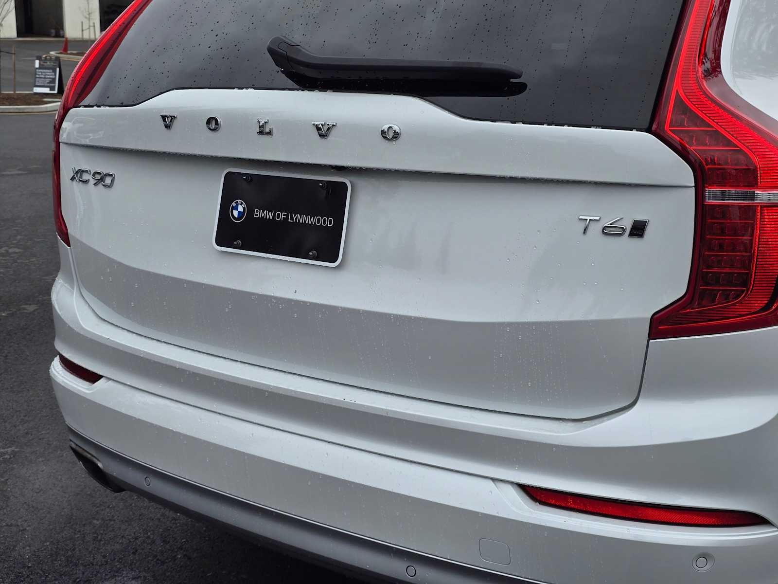 2020 Volvo XC90 Momentum