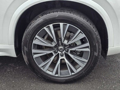 2020 Volvo XC90 Momentum