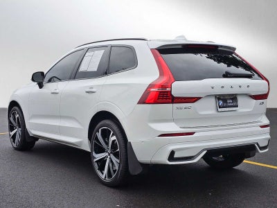 2024 Volvo XC60 Ultimate Dark Theme
