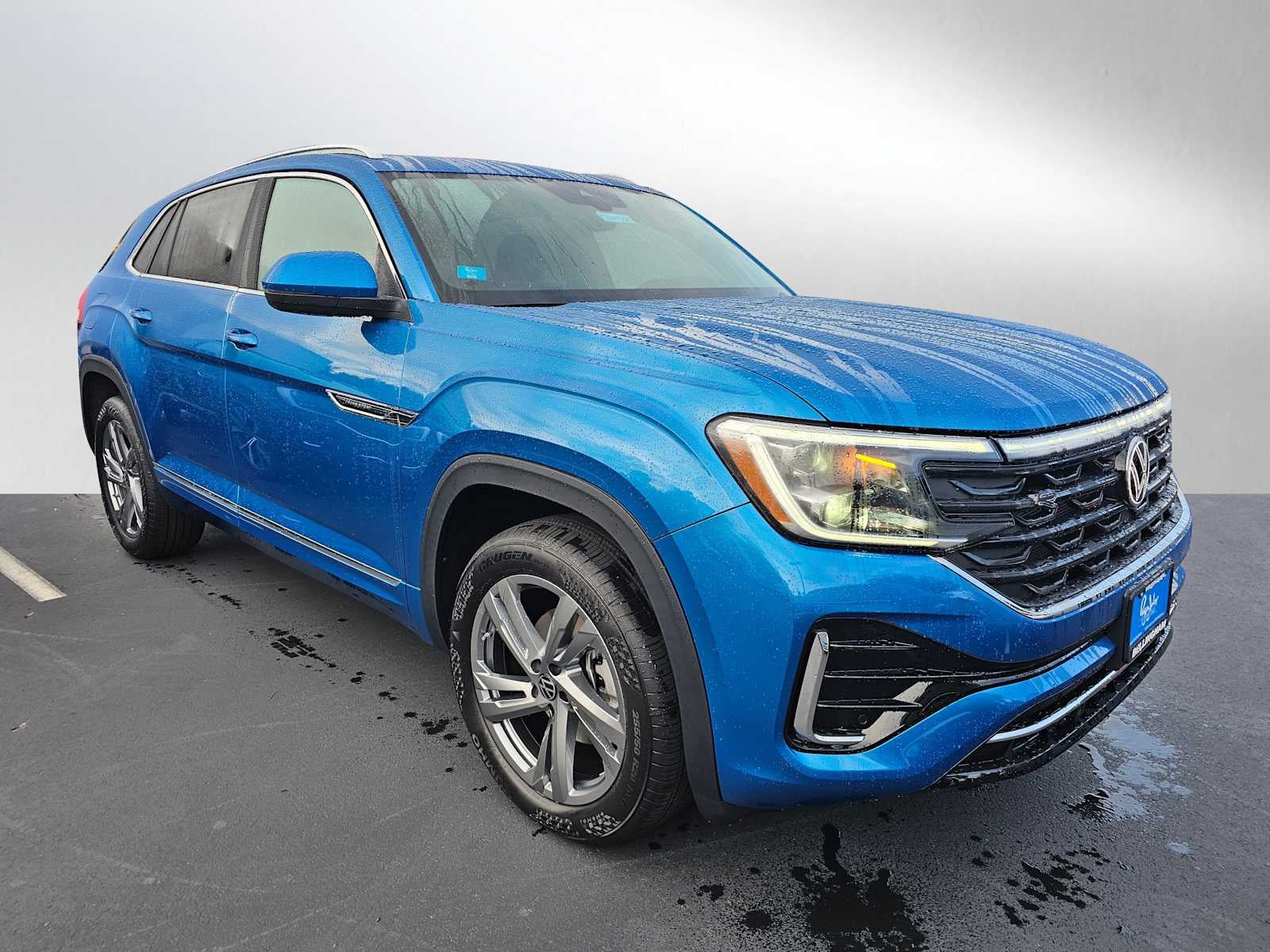 2024 Volkswagen Atlas Cross Sport 2.0T SEL R-Line 4MOTION