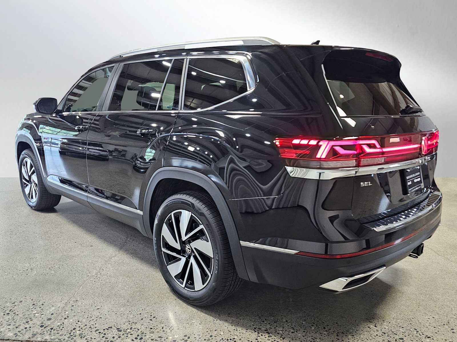 2025 Volkswagen Atlas 2.0T SEL 4MOTION