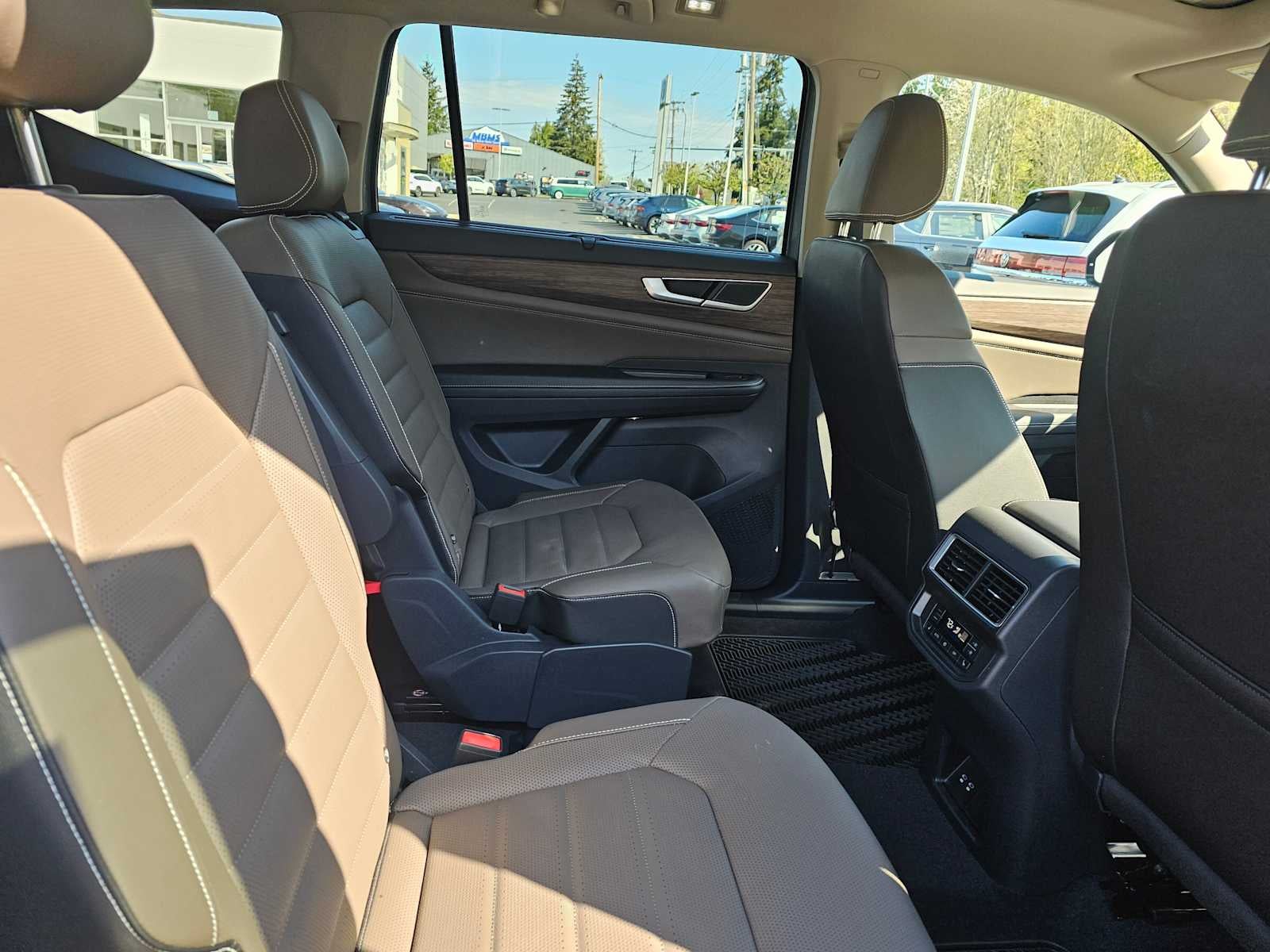 2025 Volkswagen Atlas 2.0T SEL 4MOTION