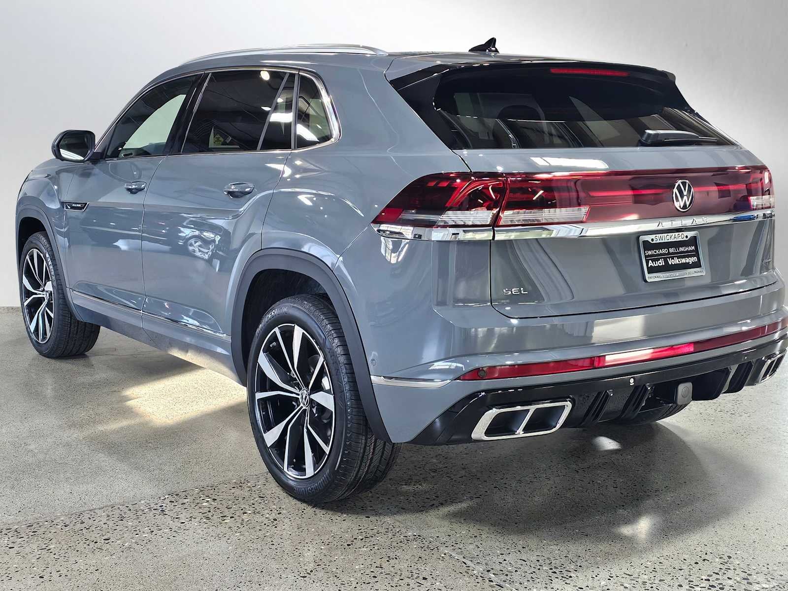 2026 Volkswagen Atlas Cross Sport 2.0T SEL Premium R-Line 4MOTION