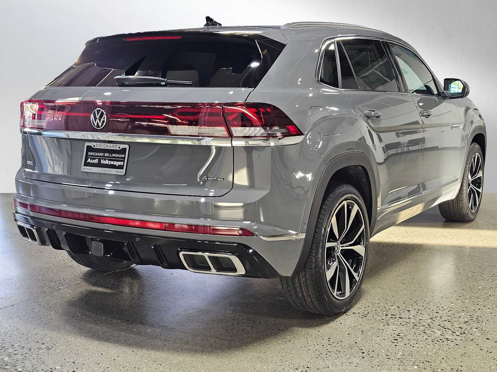 2026 Volkswagen Atlas Cross Sport 2.0T SEL Premium R-Line 4MOTION