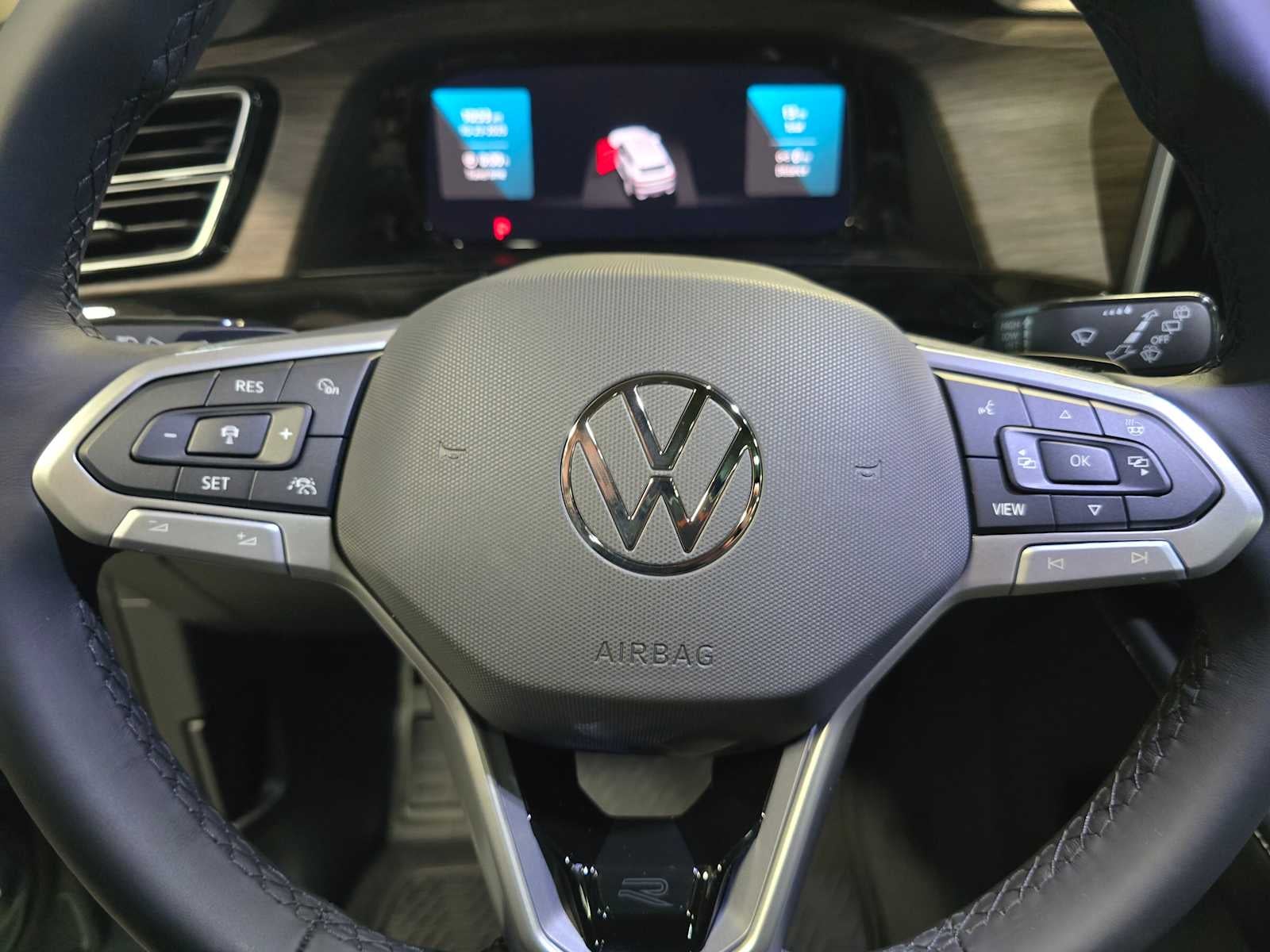 2026 Volkswagen Atlas 2.0T SEL Premium R-Line 4MOTION