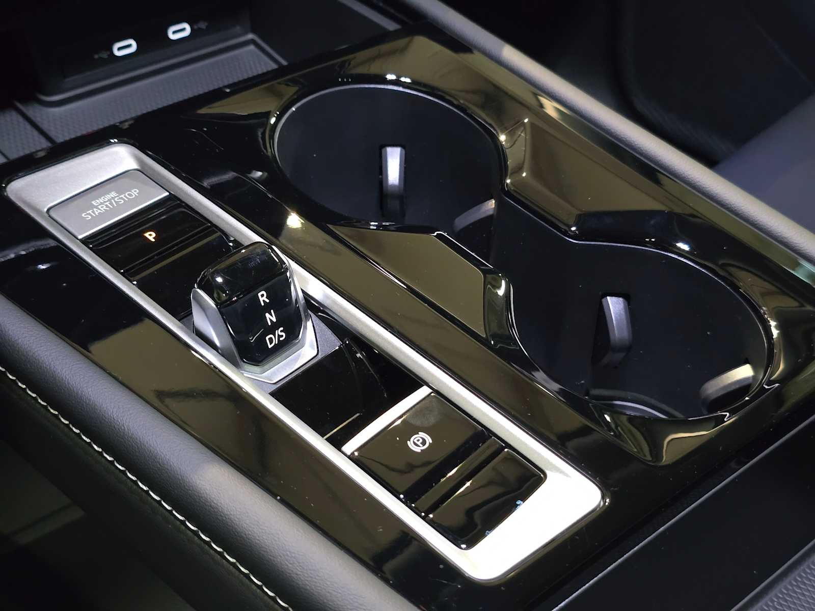 2026 Volkswagen Atlas 2.0T SEL Premium R-Line 4MOTION