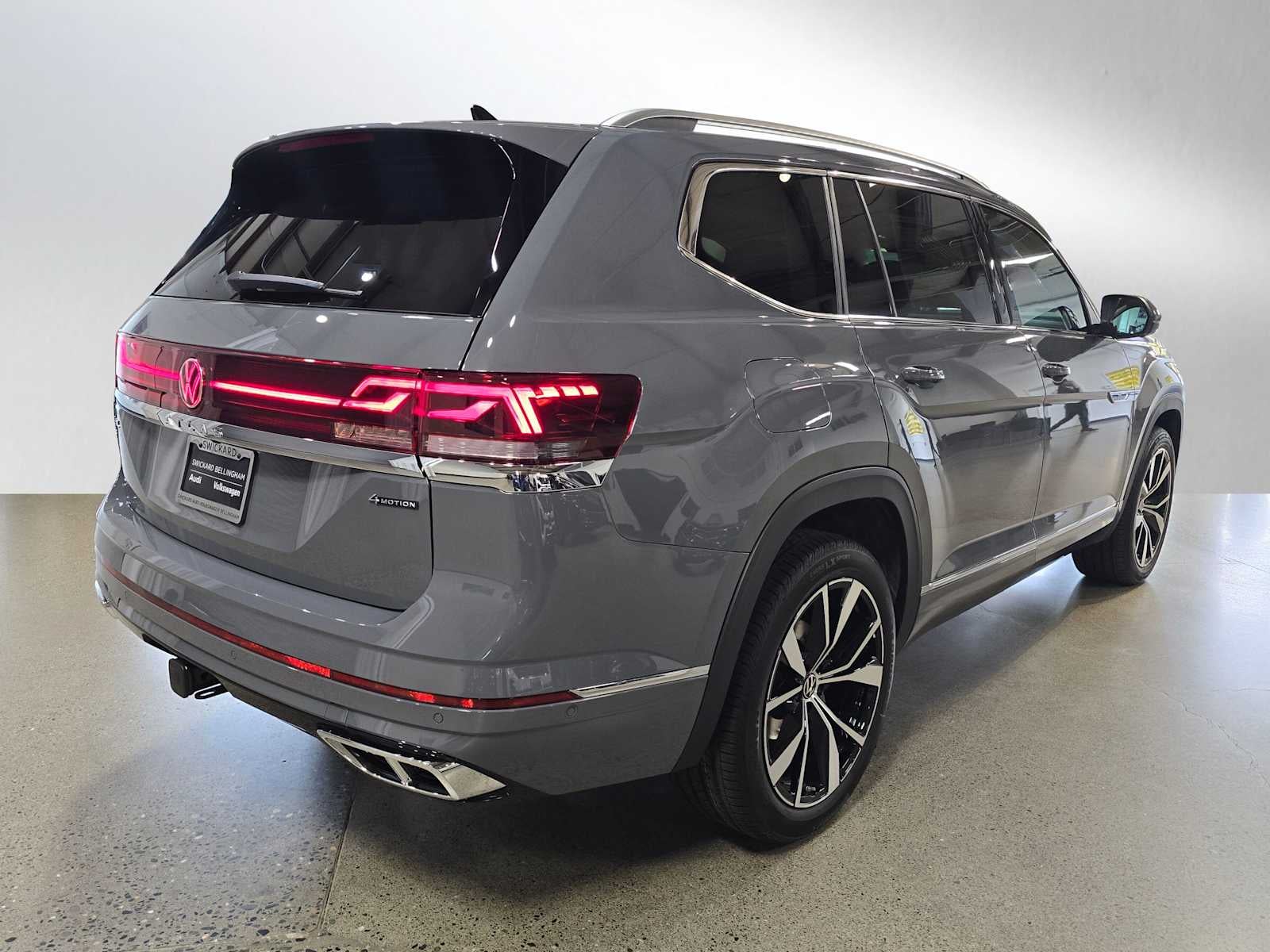 2026 Volkswagen Atlas 2.0T SEL Premium R-Line 4MOTION