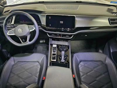 2026 Volkswagen Atlas Cross Sport 2.0T SE w/Technology 4MOTION