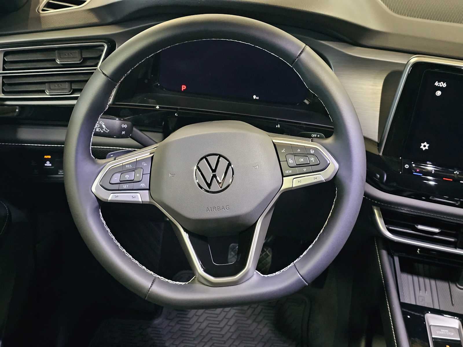 2026 Volkswagen Atlas Cross Sport 2.0T SE w/Technology 4MOTION