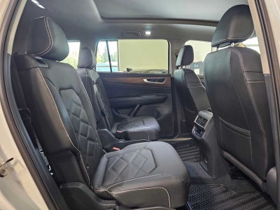2026 Volkswagen Atlas 2.0T SE w/Technology 4MOTION