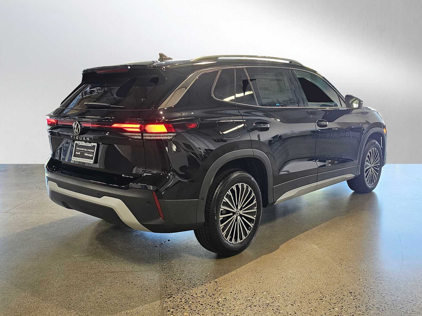 2025 Volkswagen Tiguan 2.0T S 4MOTION