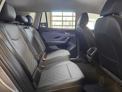2026 Volkswagen Tiguan SE 4MOTION