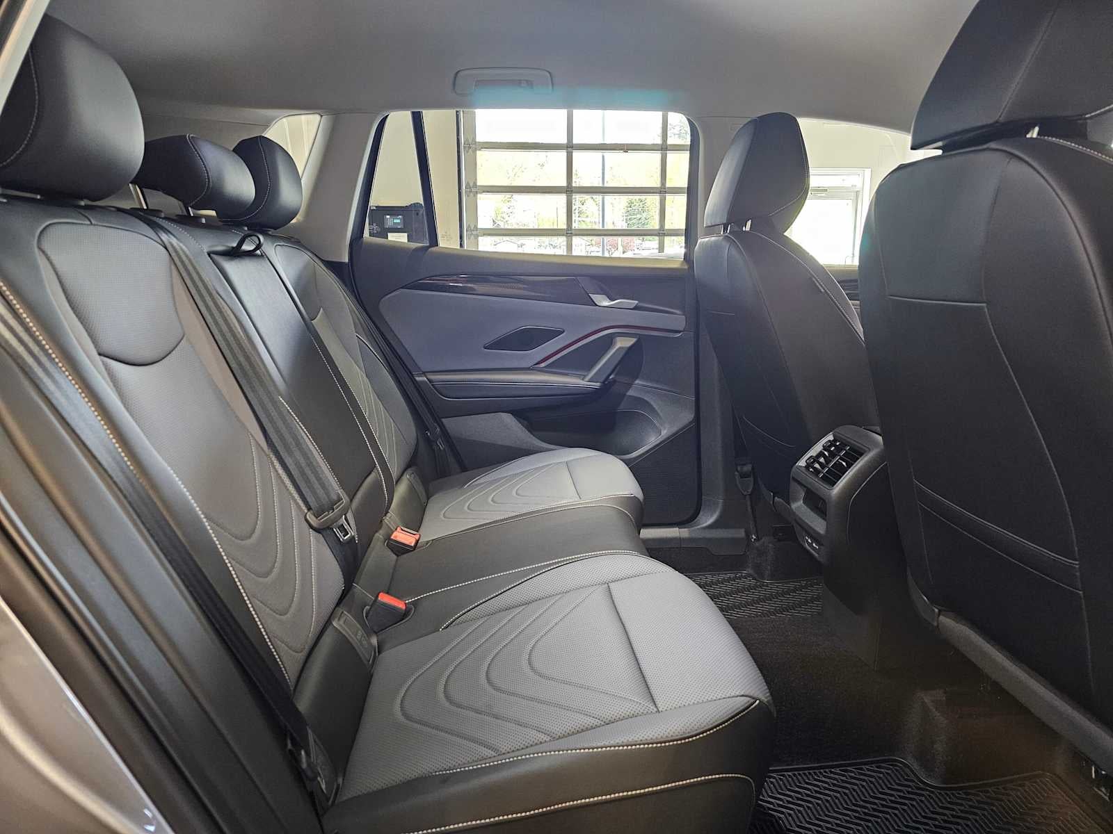 2026 Volkswagen Tiguan SE 4MOTION