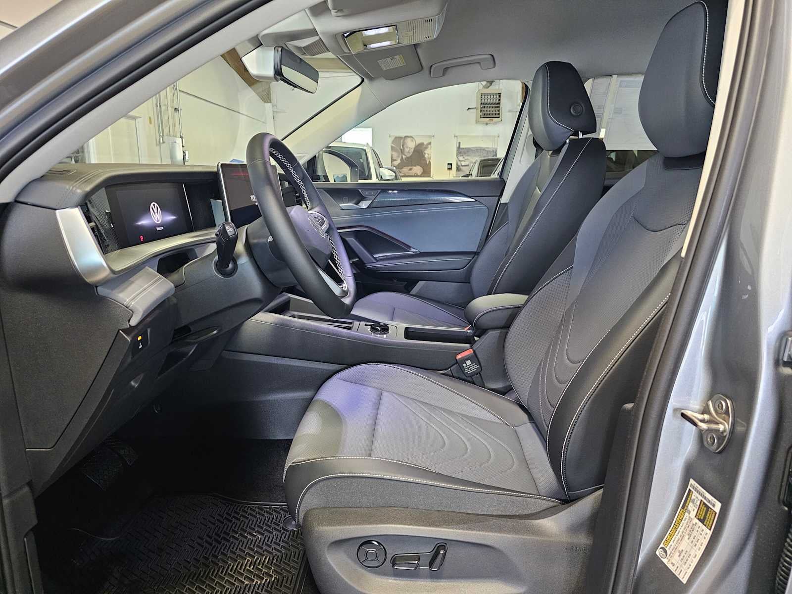 2026 Volkswagen Tiguan SE 4MOTION