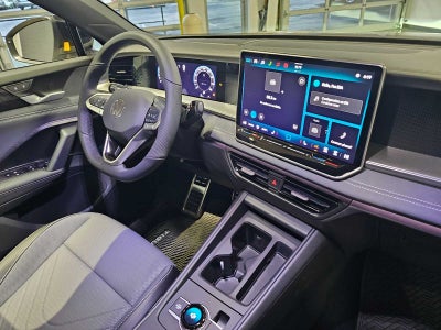 2026 Volkswagen Tiguan 2.0T SE R-Line Black 4MOTION