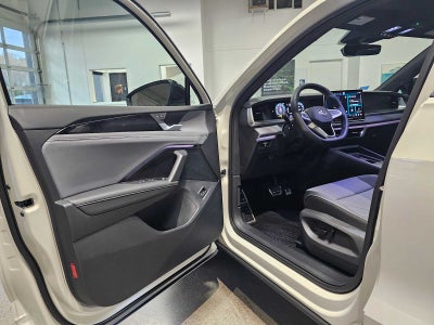 2026 Volkswagen Tiguan 2.0T SE R-Line Black 4MOTION