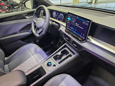 2026 Volkswagen Tiguan 2.0T SE R-Line Black 4MOTION