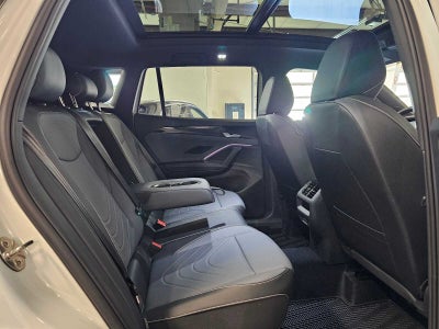 2026 Volkswagen Tiguan SE R-Line Black 4MOTION