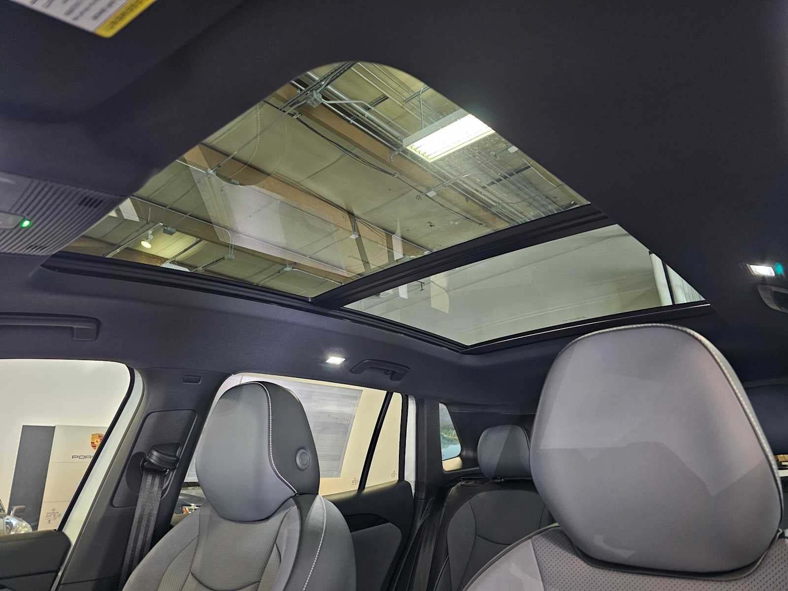 2026 Volkswagen Tiguan SE R-Line Black 4MOTION