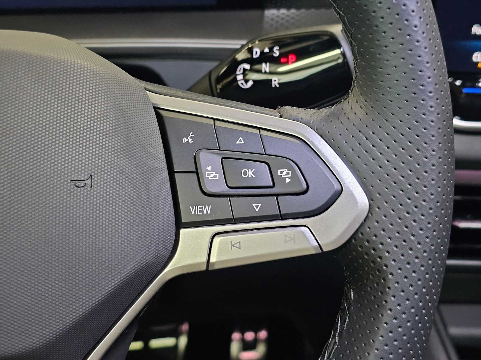 2026 Volkswagen Tiguan SE R-Line Black 4MOTION