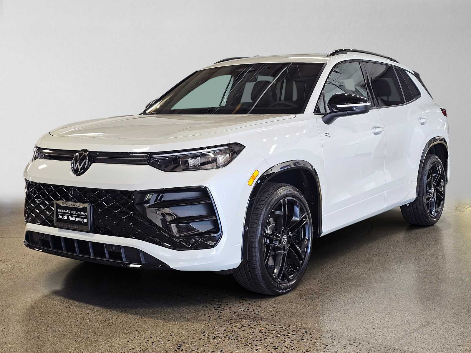 2026 Volkswagen Tiguan SE R-Line Black 4MOTION