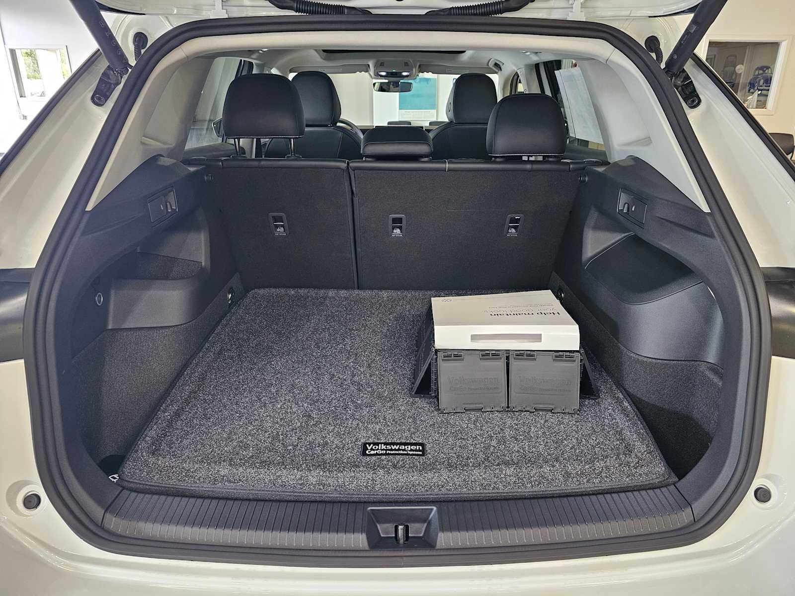 2026 Volkswagen Tiguan SE 4MOTION