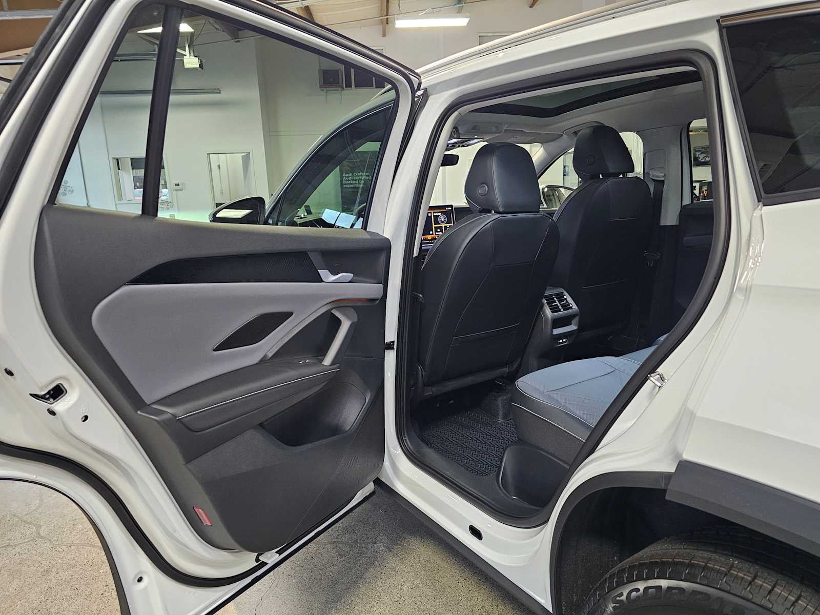 2026 Volkswagen Tiguan 2.0T SE 4MOTION