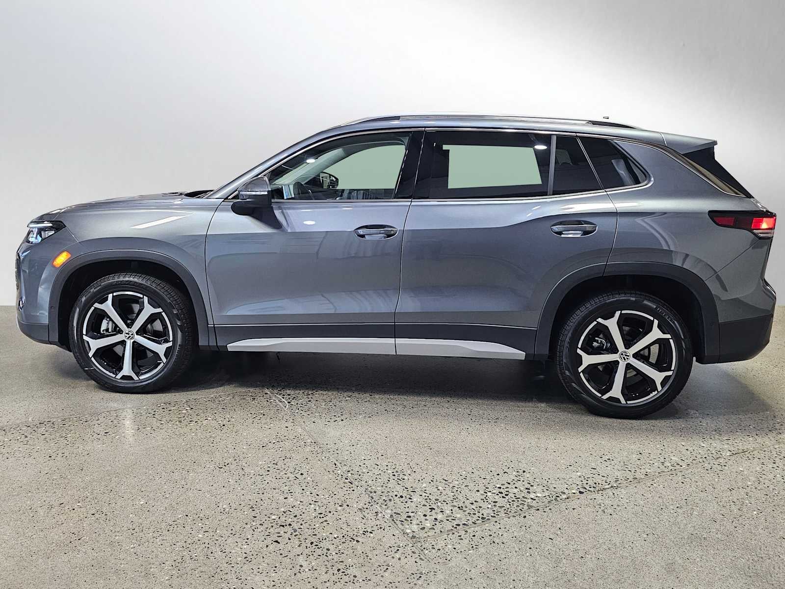 2026 Volkswagen Tiguan 2.0T SE 4MOTION