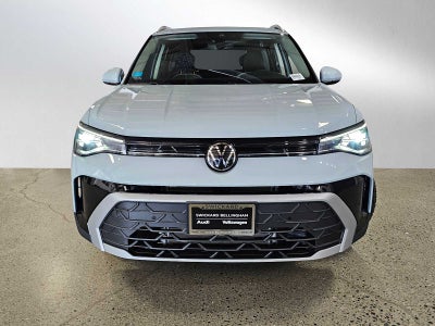 2025 Volkswagen Taos SE 4MOTION